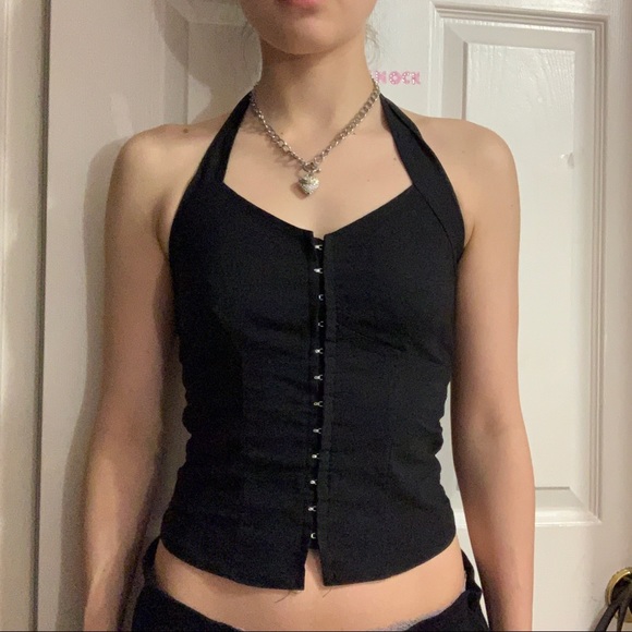 Tops - 2000s Halter Top